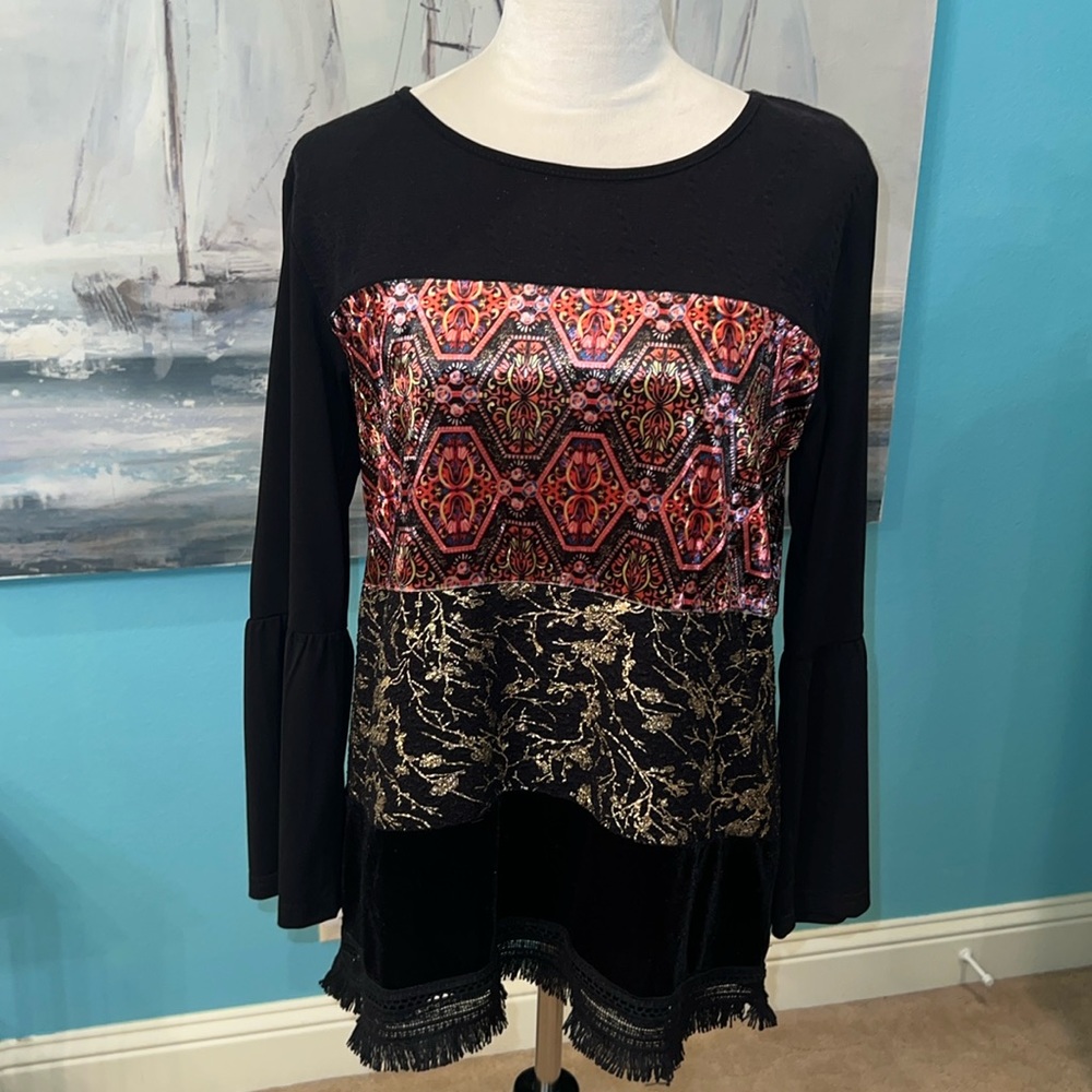 Calessa Bell Sleeve Black Tunic, Small